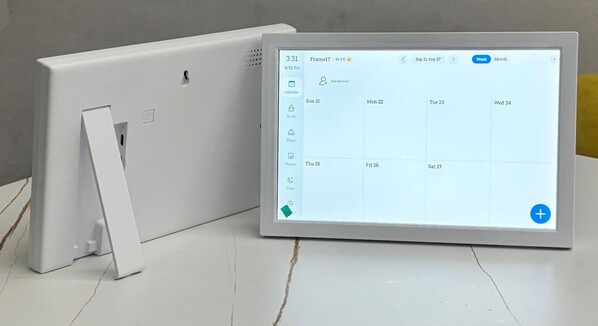 WiFi Digital Photo Frame with Calendar 10.1" - WHITE