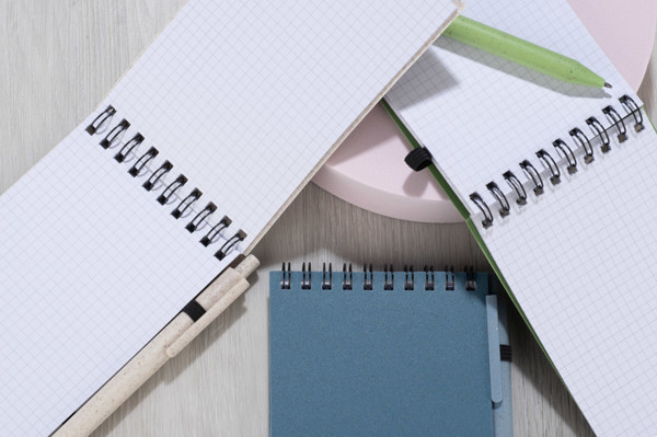 Notizbuch mit Stift A6 TRESA - blau