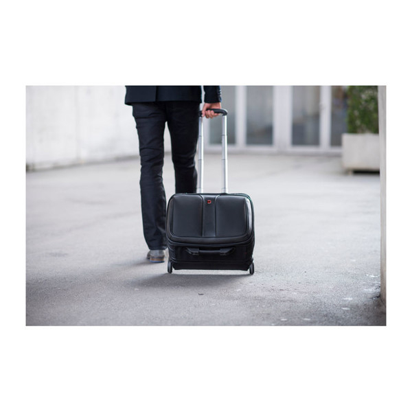 PATRIOT 17" 2pc Rolling Case
