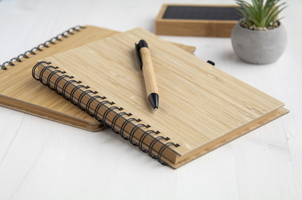 Notebook Hokoku