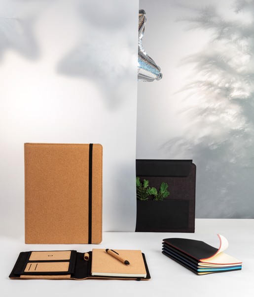 Xd Collection cork portfolio A4, recycled paper