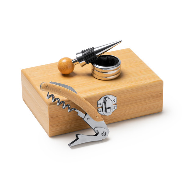 Personalised wine set in stainless steel and bamboo with corkscrew, stopper and drip ring