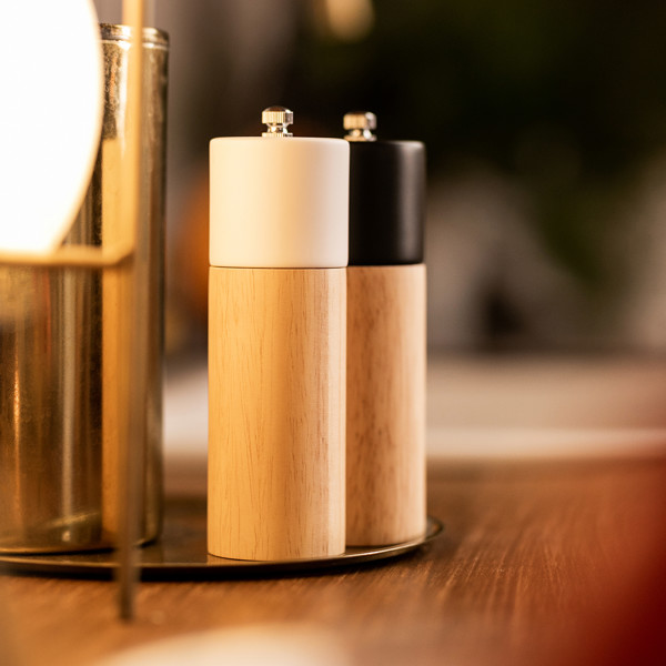Kaalee Salt and peppers grinders - Mix