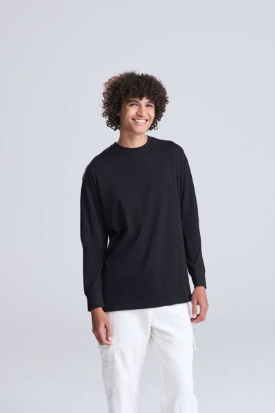 Oversize 100 Long Sleeve T - White / XL