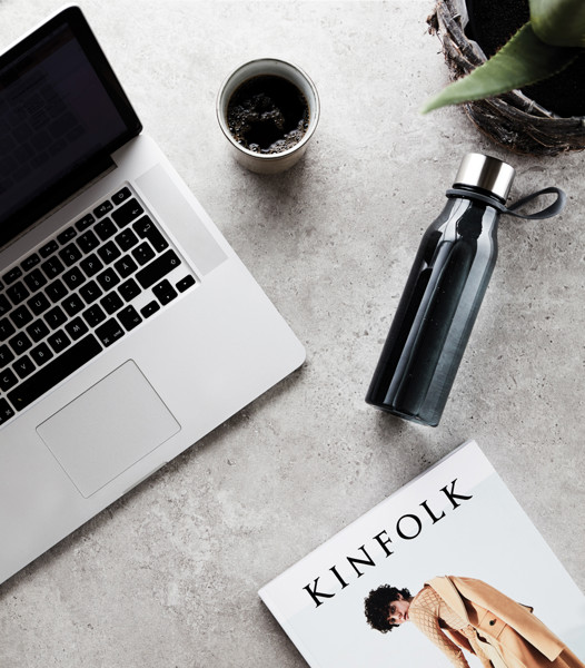 Tritanová láhev na vodu Lean VINGA 600 ml - Antracitová