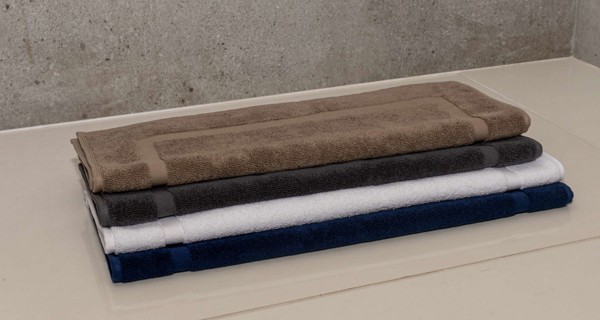 Olima Hotel Quality Bath Mat - White