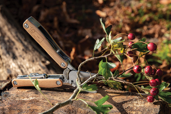 Wooden garden multi-tool