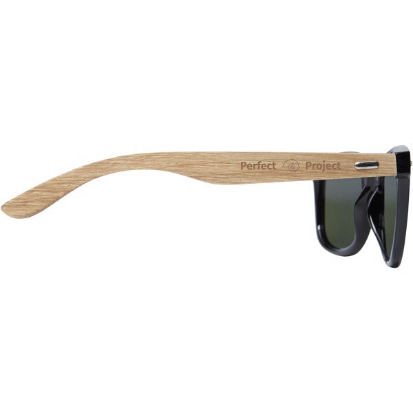 Hiru verspiegelte polarisierte Sonnenbrille aus rPET/Holz in Präsentbox