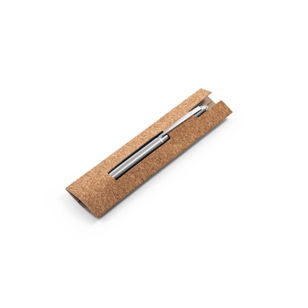 CHRIS. Guľôčkové pero s telom z nehrdzavejúcej ocele (53 % rSS) s klipom