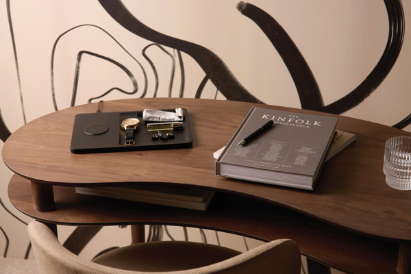 VINGA Timo RCS Desk-Charger und Ablage - Schwarz