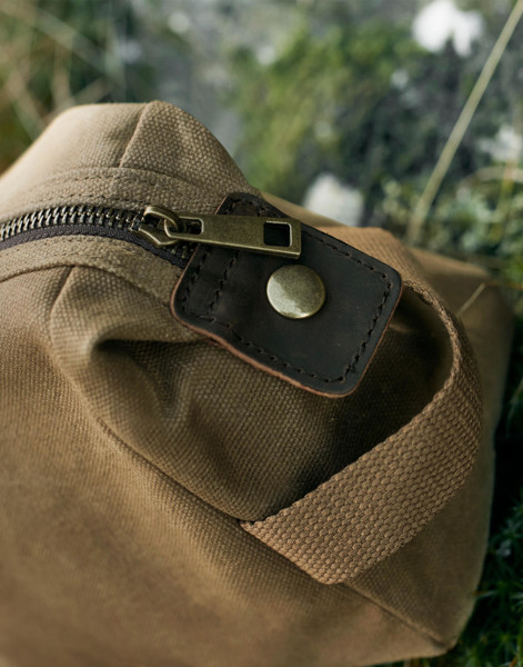 Heritage Waxed Canvas Wash Bag - Black / ONE SIZE