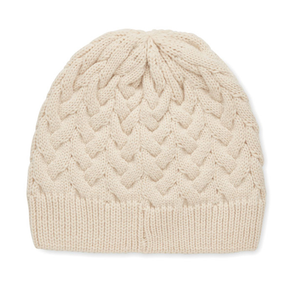 Cable knit beanie in RPET Katmai - Beige