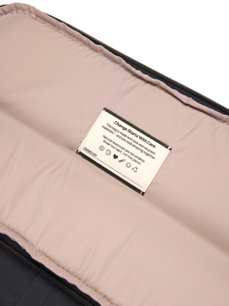 KENTO URBAN RCS recycled nylon 15.6 inch laptop sleeve - Black