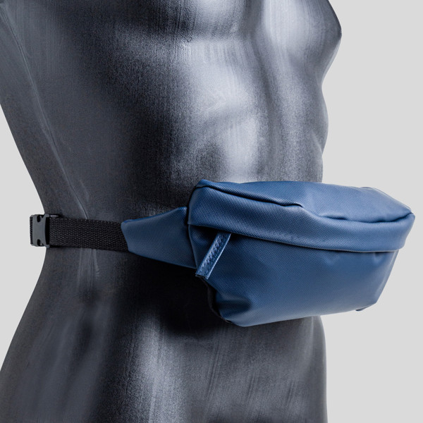Bolsa de cintura em RPET 600D (plástico reciclado) - Azul-marinho 