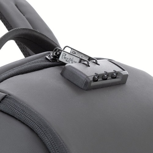 MOCHILA SEMI-RIGIDA "HOFMAN"