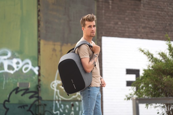 Bobby Hero Regular, Anti-theft backpack - Grey / Black