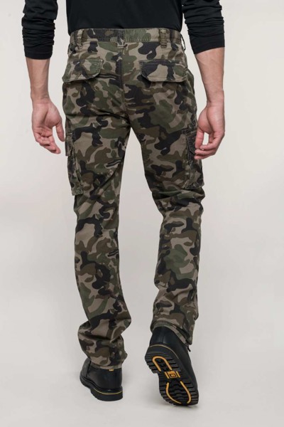 Men's Multipocket Trousers - Olive Camouflage / 54