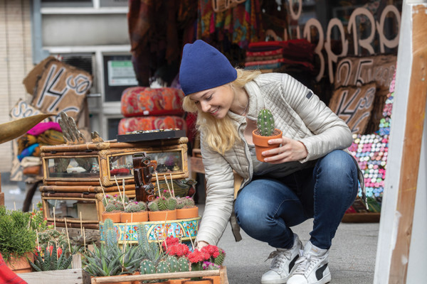 Klasická beanie čapica Impact z Polylana® AWARE™ - Námornícka Modrá