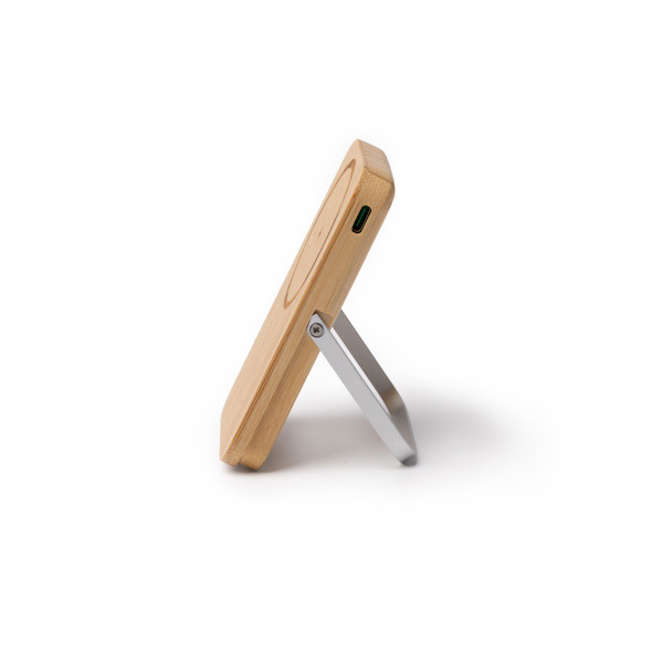Custom bamboo and recycled aluminium power bank 5000 mAh with 15W magnetic wireless charging