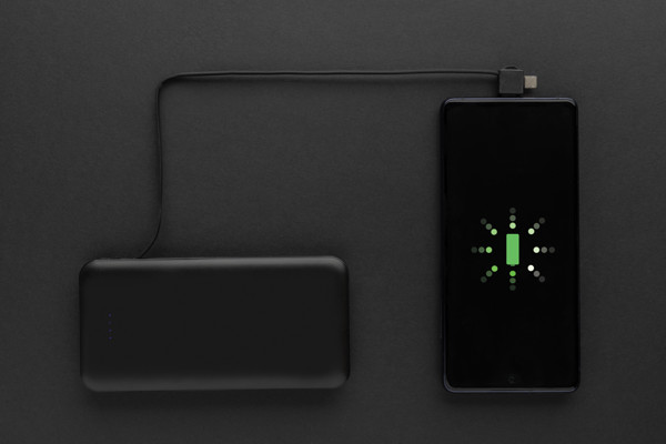 Lockhart powerbank 10.000 mAh, reciklirana plastika, kabli