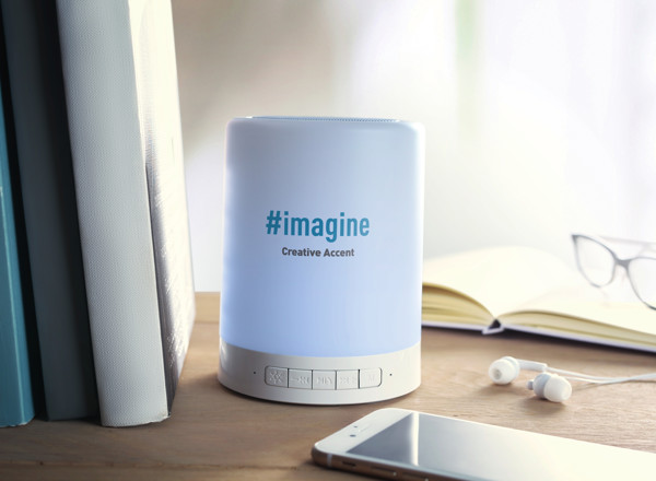 Tatchi wireless speaker 3W, 2000 mAh