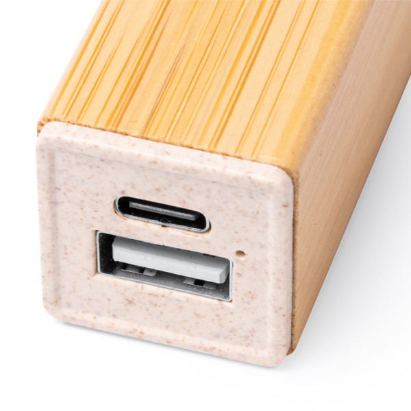 Personalised bamboo and wheat straw power bank 2600 mAh with charge indicator