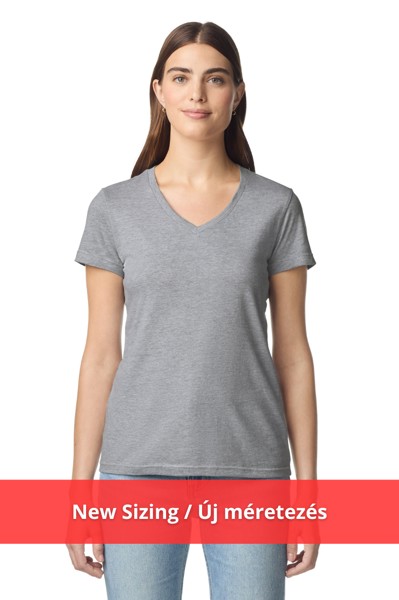 Softstyle™ Ladies' V-Neck T-Shirt - White / XL
