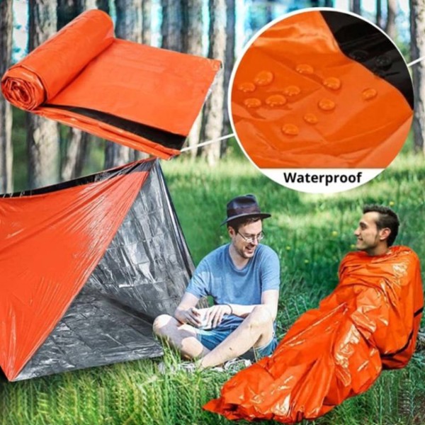 Emergency outdoor thermal sleeping bag