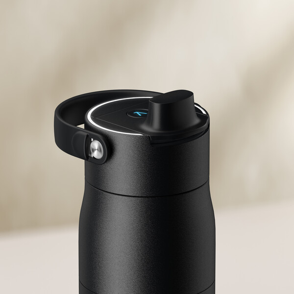 Láhev BRITA LARQ iQ Track s čištěním a filtrací vody, 680 ml - Černá