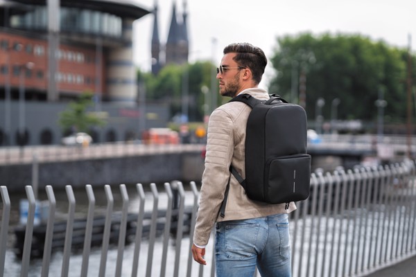 XD Design business,gym backpack 16–24L,USB port
