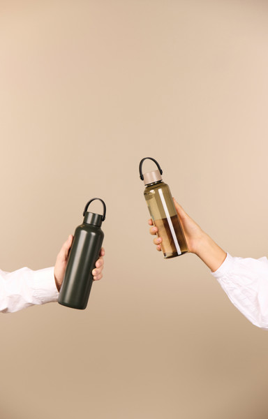 VINGA Baltimore RCS RPET bottle 550 ML - Greige