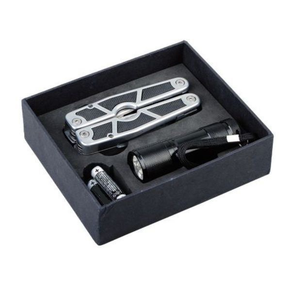 Survivor multitool with torch set