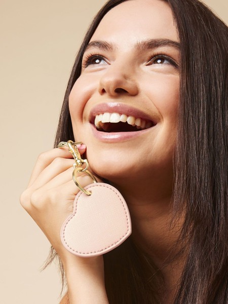 Boutique Heart Key Clip - Soft White