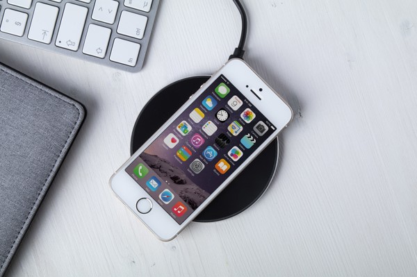 Încărcător Wireless Glowix