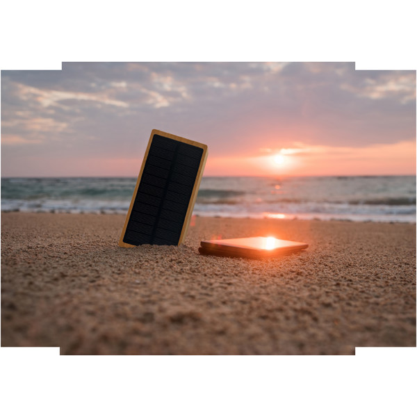 SCX.design P32 Solar-Powerbank 10.000 mAh mit Leuchtlogo