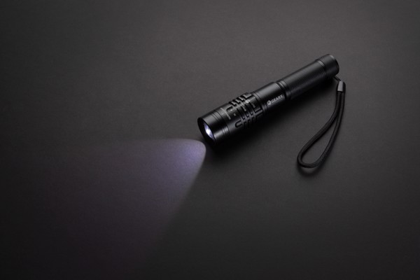 GearX torch 1000 lumen, 2000 mAh battery