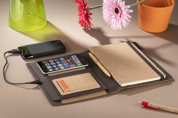 Portfolio with wireless charger CHARCO A5