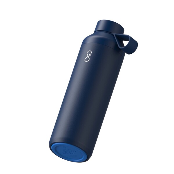 Garrafa de água Ocean Bottle Peak 710 ml - Azul oceano