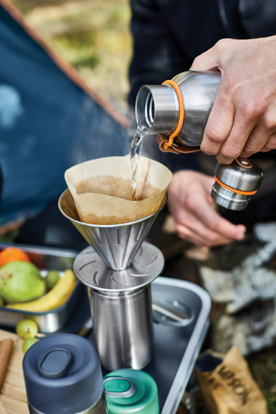 Malá termo láhev na vodu 500ml Black+Blum - Oranžová