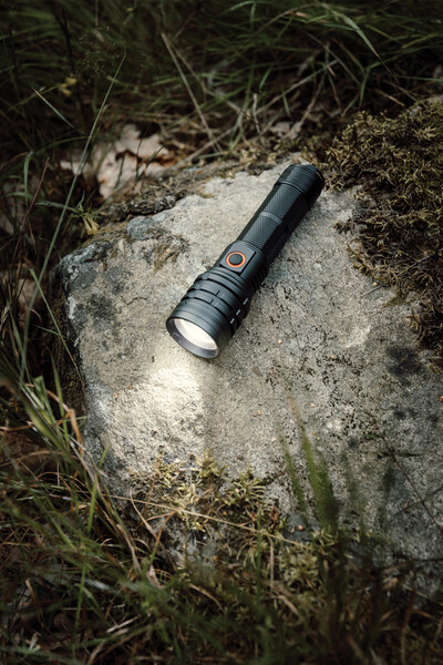 Lampe torche à double batterie Nordic Drift Everest RCS