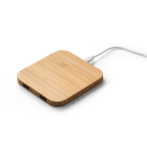 DALTON. Carregador wireless em bambu