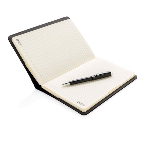 Refillable notebook and pen set