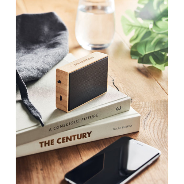 Solar bamboo wireless speaker Solae