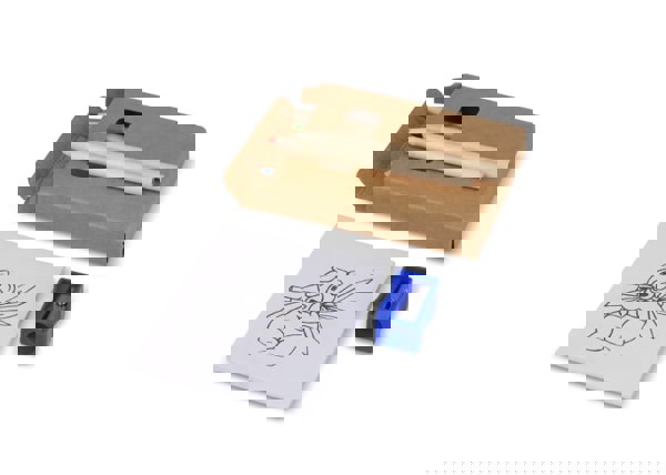 8 piece colouring set in kraft box