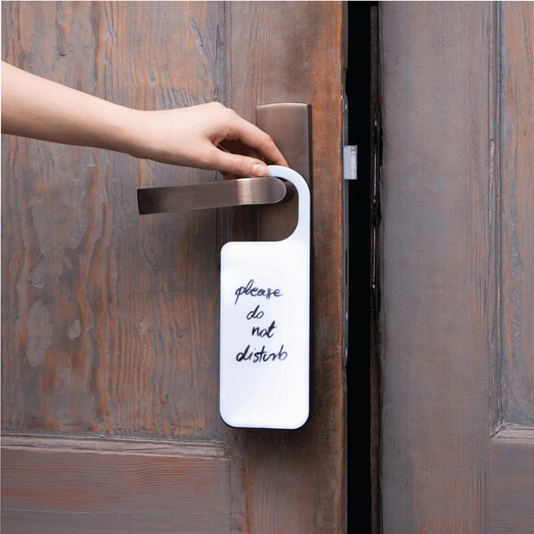 Vešiak na dvere DO NOT DISTURB
