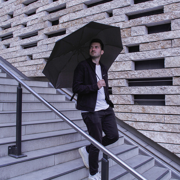 Golf pocket umbrella FARE® BlackShield Case Edition