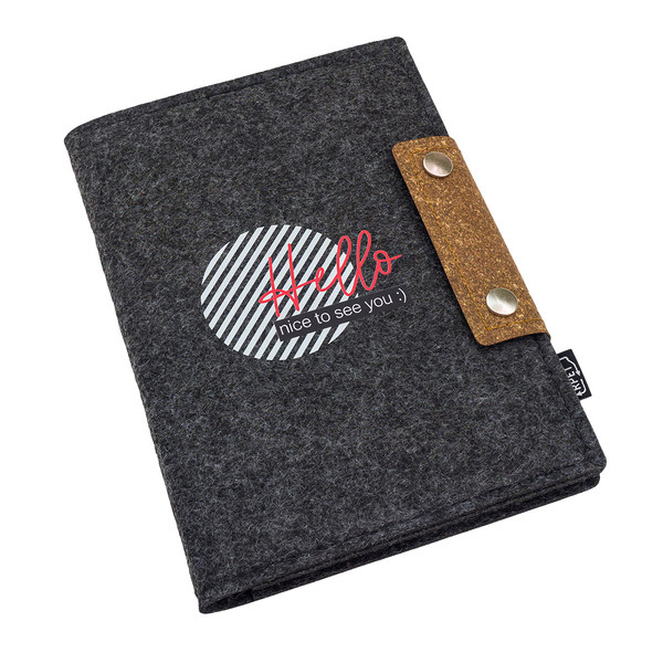 Iga organizer in felt cover