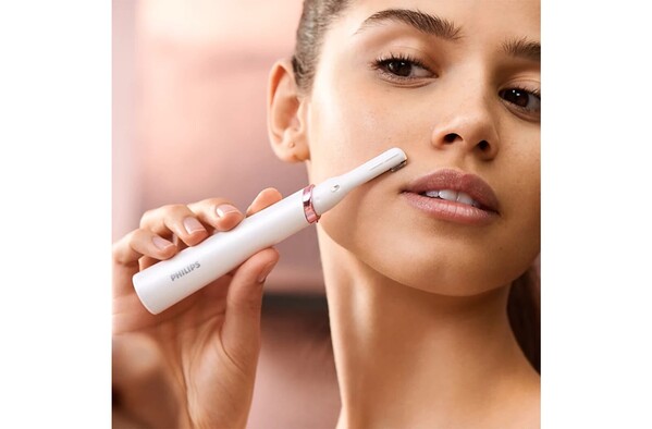 HP6393|Philips Pen precision trimmer for body and facial hair trimming - White