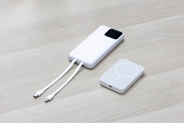 BrandCharger Powercharge 10000 Eco power bank - White