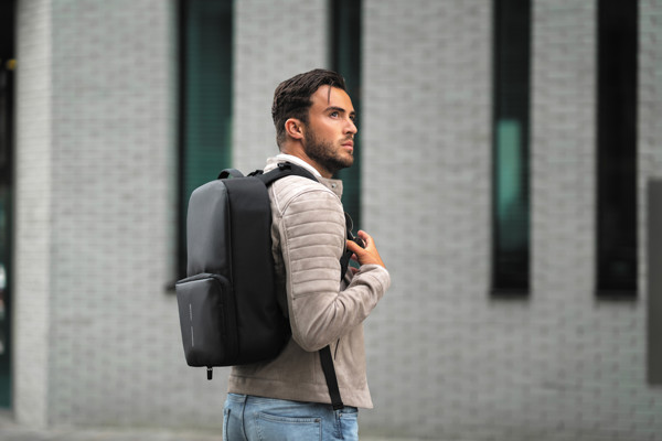 XD Design business,gym backpack 16–24L,USB port